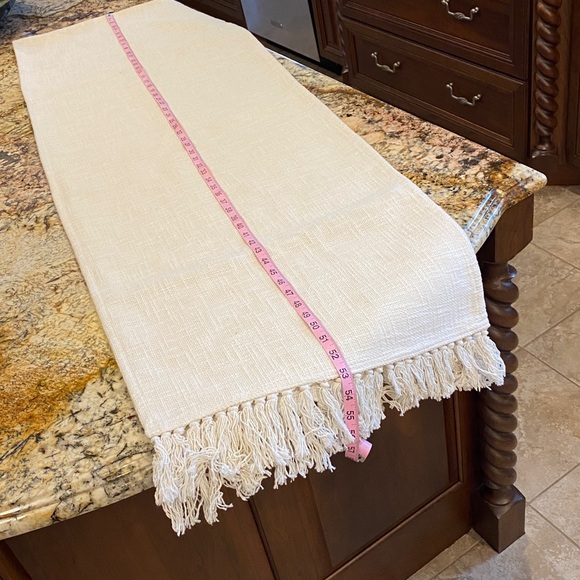 TABLE RUNNER - Picture 4 of 6